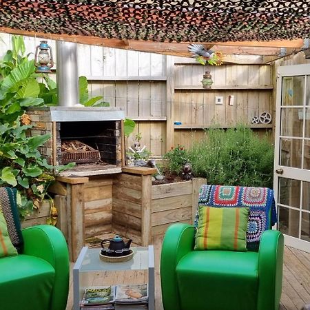 Raglan West Retro Beach Vibe Accommodation Ngoại thất bức ảnh